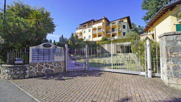appartamento in vendita a Gardone Riviera