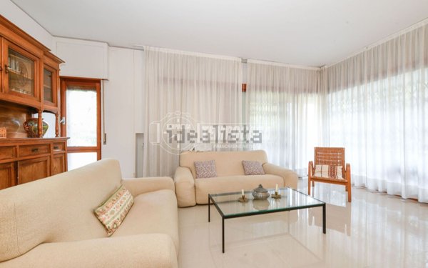 appartamento in vendita a Gardone Riviera