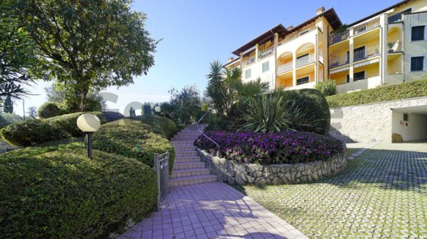 appartamento in vendita a Gardone Riviera
