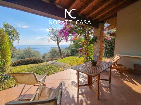 appartamento in vendita a Gardone Riviera in zona Tresnico