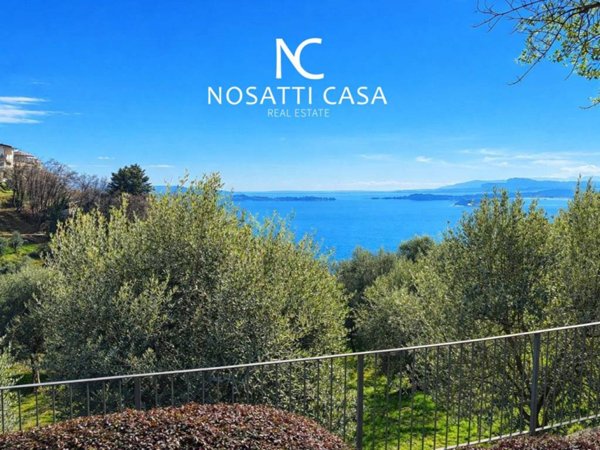 appartamento in vendita a Gardone Riviera in zona Tresnico
