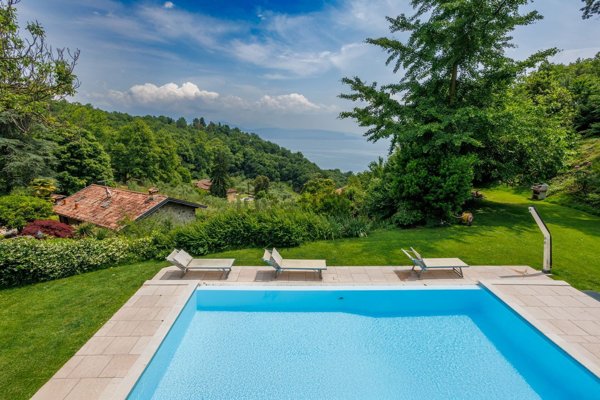 casa indipendente in vendita a Gardone Riviera