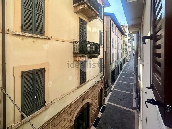 appartamento in vendita a Gardone Riviera
