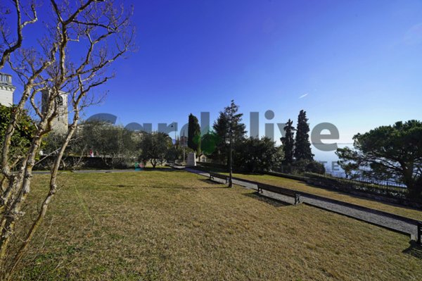 appartamento in vendita a Gardone Riviera in zona Fasano