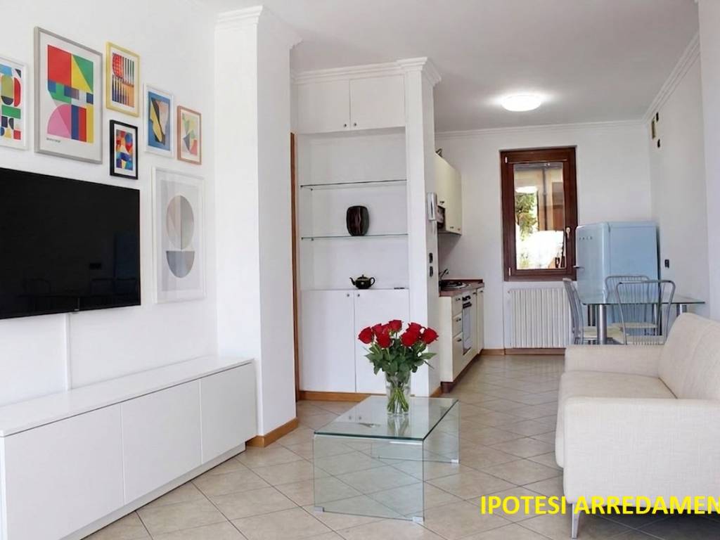 appartamento in vendita a Gardone Riviera
