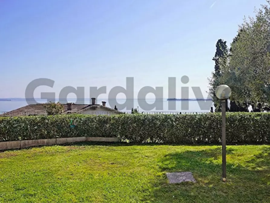 appartamento in vendita a Gardone Riviera in zona Fasano