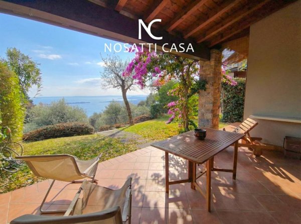 appartamento in vendita a Gardone Riviera in zona Tresnico
