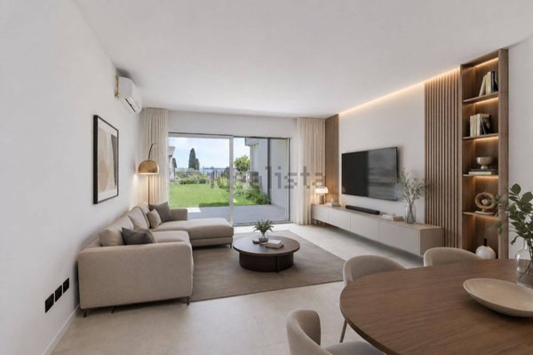 appartamento in vendita a Gardone Riviera in zona Fasano