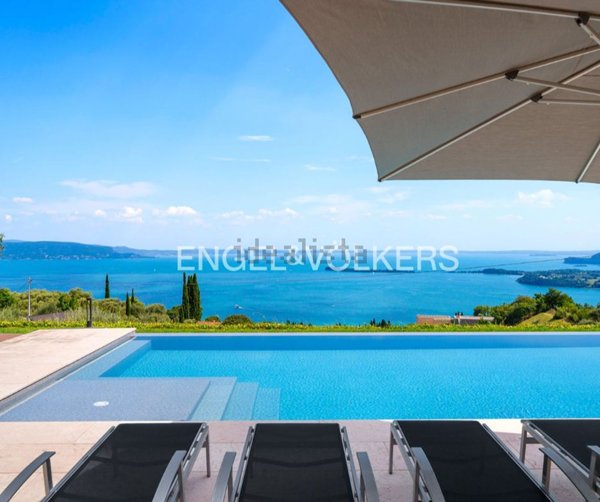 quadrivano in vendita a Gardone Riviera