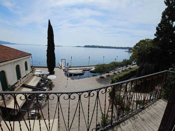 casa indipendente in vendita a Gardone Riviera