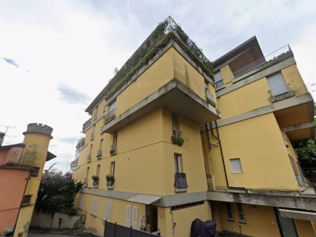 appartamento in vendita a Gardone Riviera