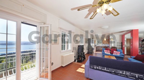 casa indipendente in vendita a Gardone Riviera