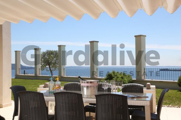 casa indipendente in vendita a Gardone Riviera