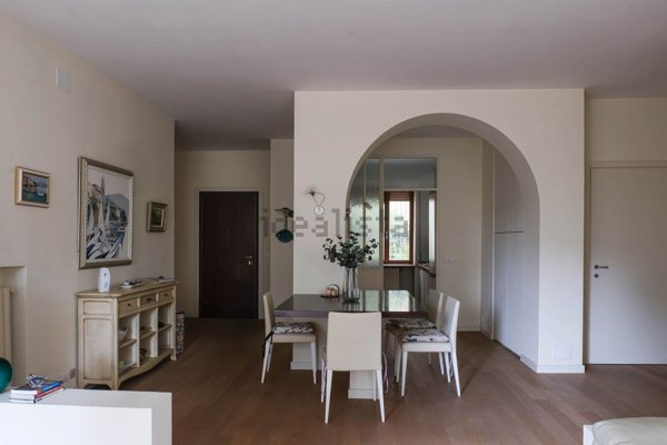 appartamento in vendita a Gardone Riviera