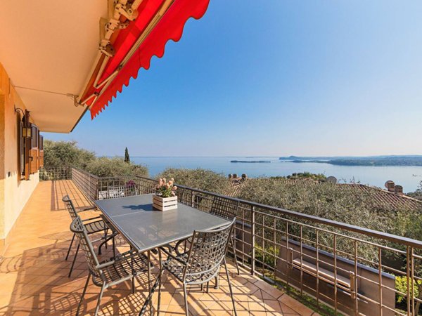 casa indipendente in vendita a Gardone Riviera
