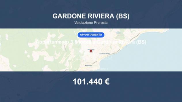 appartamento in vendita a Gardone Riviera in zona Morgnaga