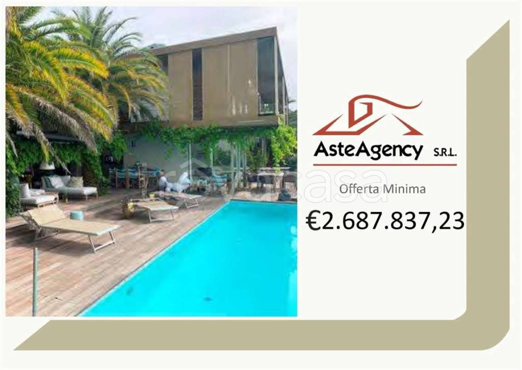 casa indipendente in vendita a Gardone Riviera in zona Tresnico