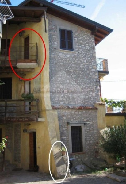 appartamento in vendita a Gardone Riviera in zona Morgnaga