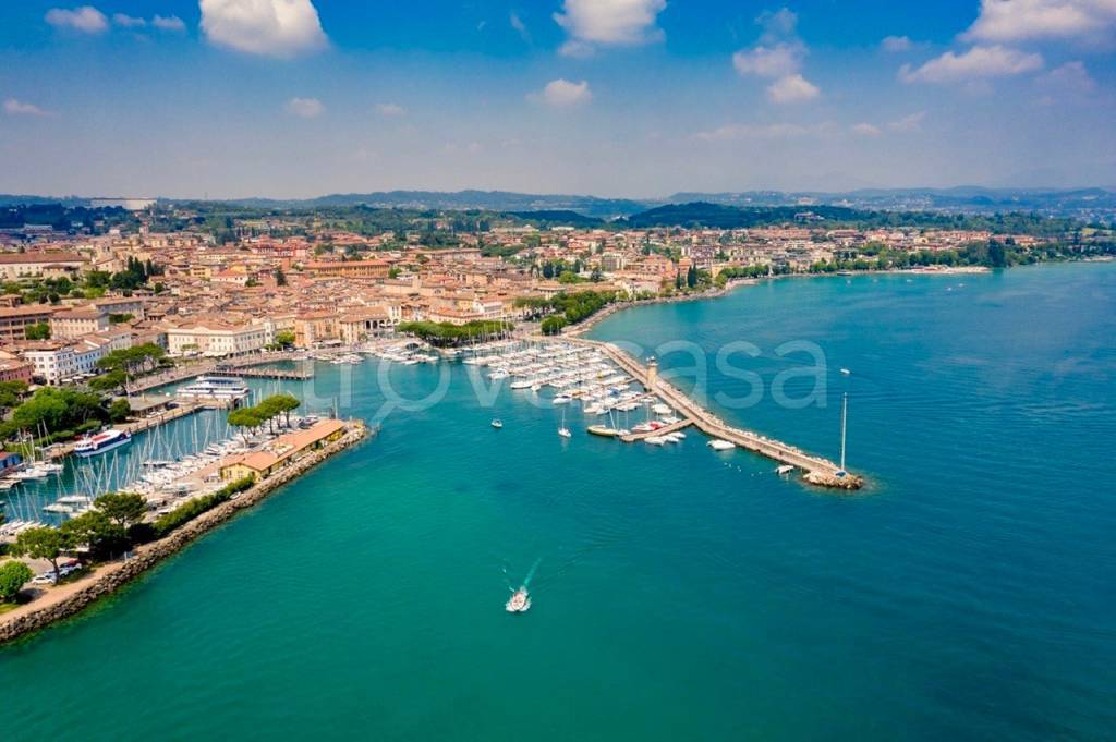 appartamento in vendita a Gardone Riviera