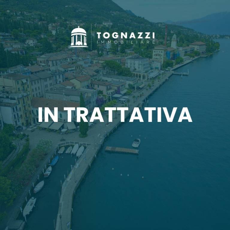 appartamento in vendita a Gardone Riviera in zona Morgnaga