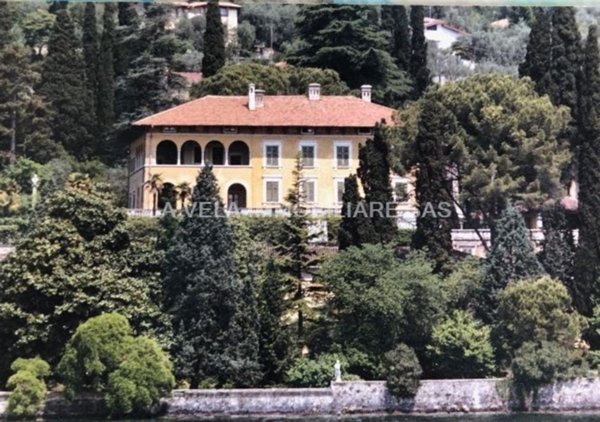 appartamento in vendita a Gardone Riviera