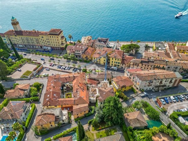 appartamento in vendita a Gardone Riviera in zona Morgnaga