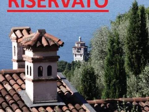 casa indipendente in vendita a Gardone Riviera in zona Morgnaga