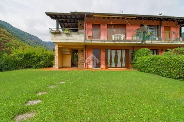 appartamento in vendita a Gardone Riviera in zona San Michele