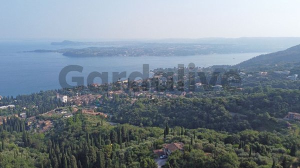 terreno edificabile in vendita a Gardone Riviera
