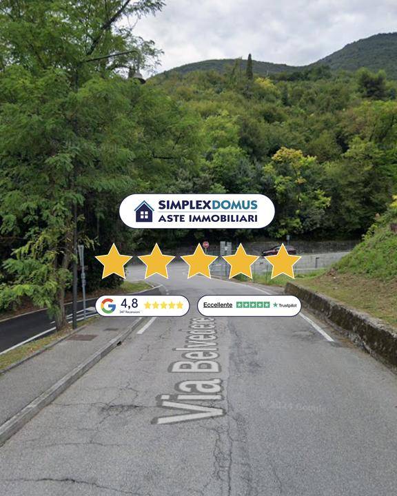 casa indipendente in vendita a Gardone Riviera in zona Morgnaga