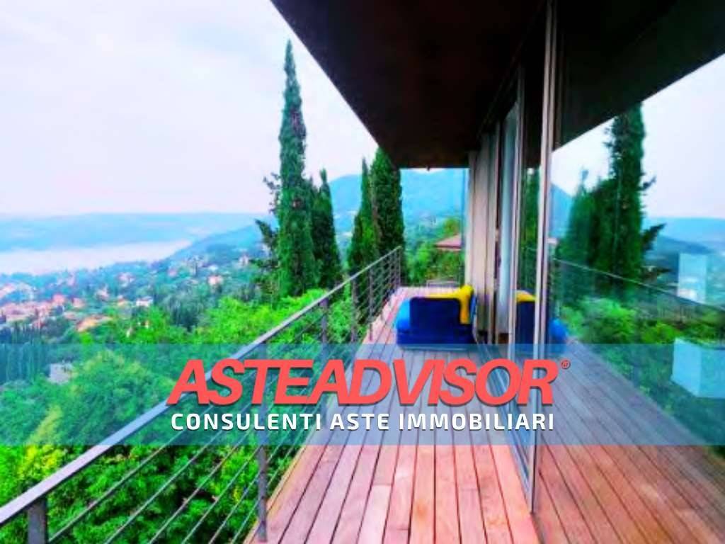 casa indipendente in vendita a Gardone Riviera