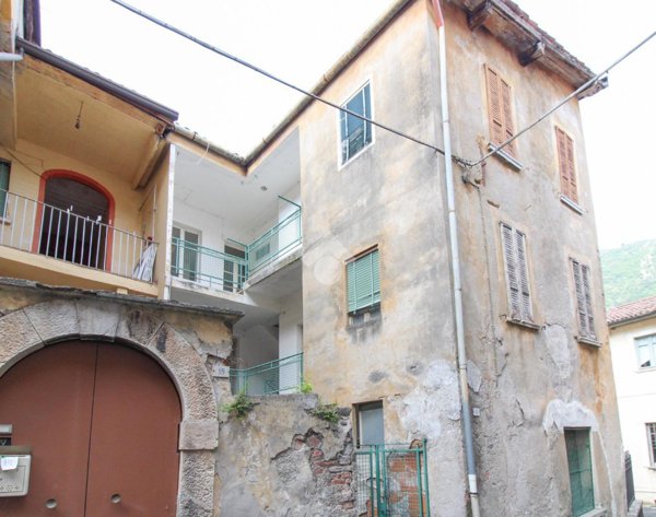 casa indipendente in vendita a Gardone Val Trompia in zona Inzino