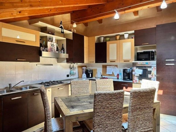 appartamento in vendita a Gardone Val Trompia in zona Inzino