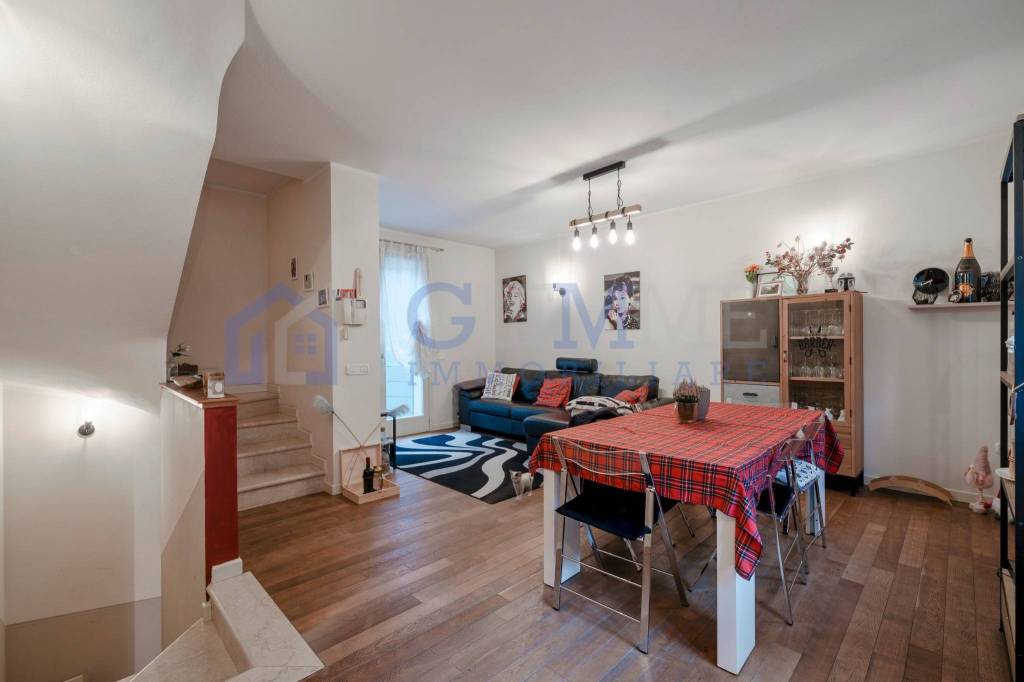 casa indipendente in vendita a Gardone Val Trompia in zona Inzino
