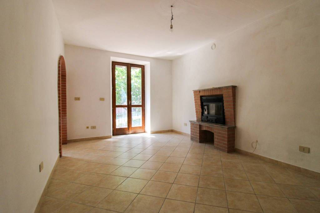 appartamento in vendita a Gardone Val Trompia in zona Inzino