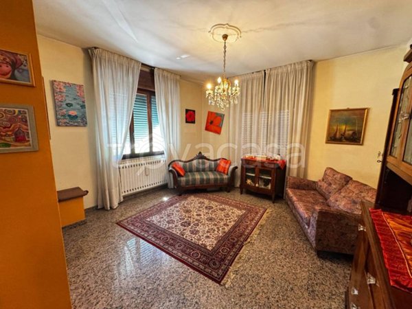 appartamento in vendita a Gardone Val Trompia in zona Inzino