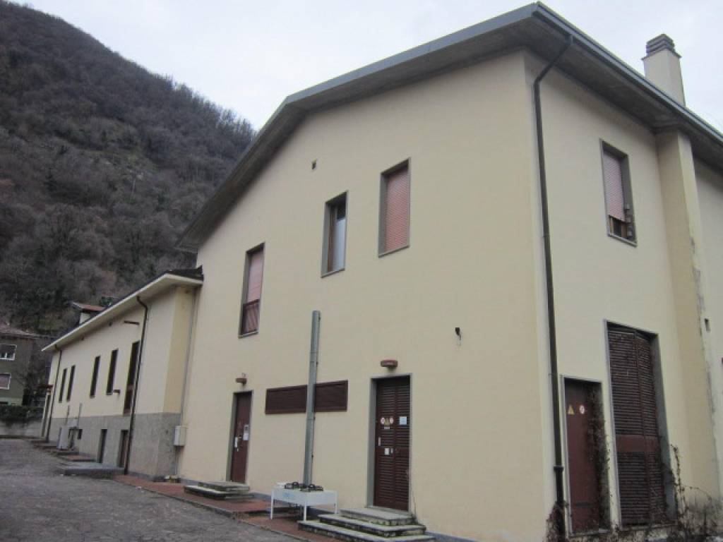 locale commerciale in vendita a Gardone Val Trompia