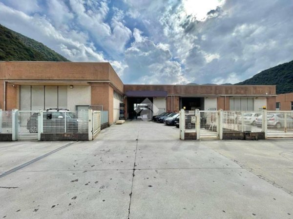locale commerciale in vendita a Gardone Val Trompia