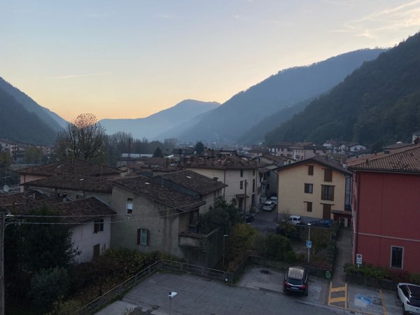 appartamento in vendita a Gardone Val Trompia in zona Inzino