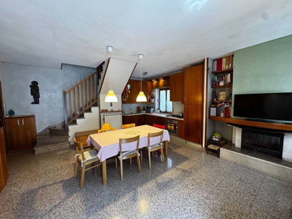 casa indipendente in vendita a Gardone Val Trompia in zona Inzino