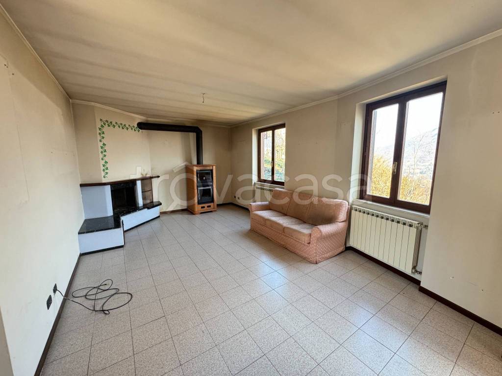 casa indipendente in vendita a Gardone Val Trompia in zona Magno