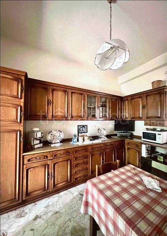 casa indipendente in vendita a Gardone Val Trompia in zona Inzino