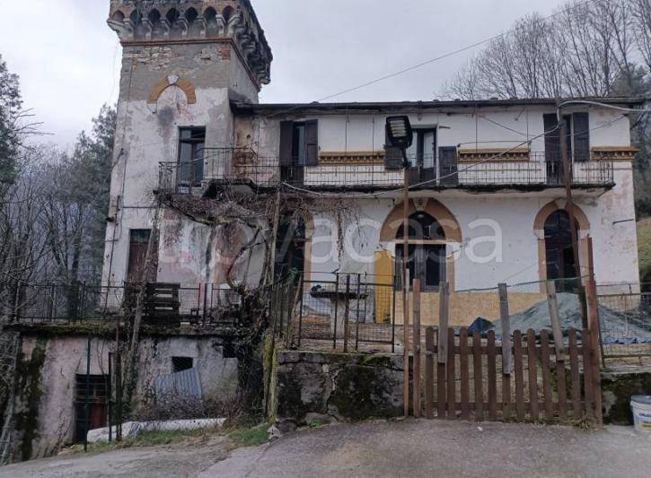 casa indipendente in vendita a Gardone Val Trompia in zona Inzino