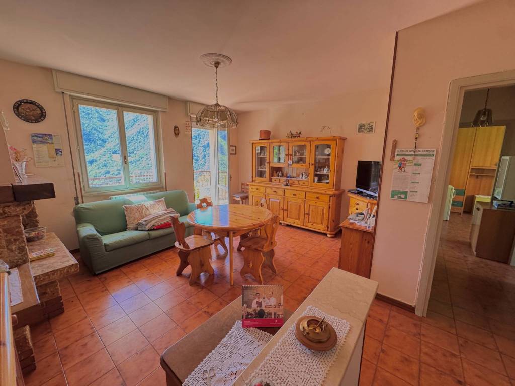 appartamento in vendita a Gardone Val Trompia in zona Magno