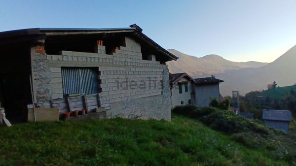 appartamento in vendita a Gargnano