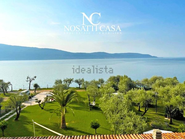 casa indipendente in vendita a Gargnano in zona Villa