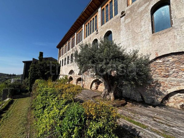 terreno edificabile in vendita a Gargnano in zona Villavetro