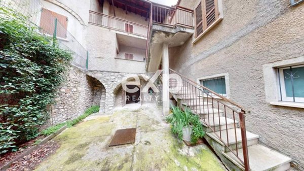 appartamento in vendita a Gargnano