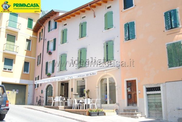 appartamento in vendita a Gargnano