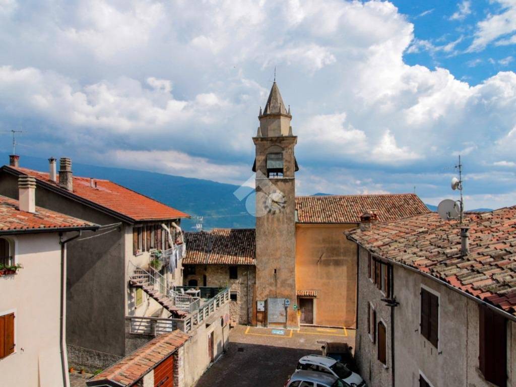 casa indipendente in vendita a Gargnano in zona Muslone